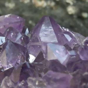 Edelstein-Essenz Amethyst